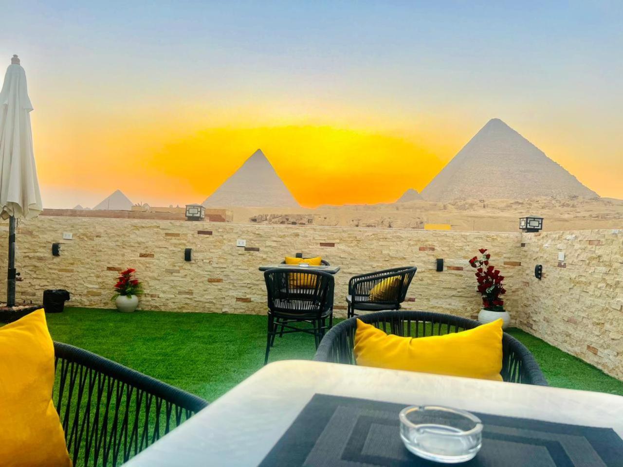 New Scarab Pyramids View Hotel Kafret el-Gabal Exterior foto