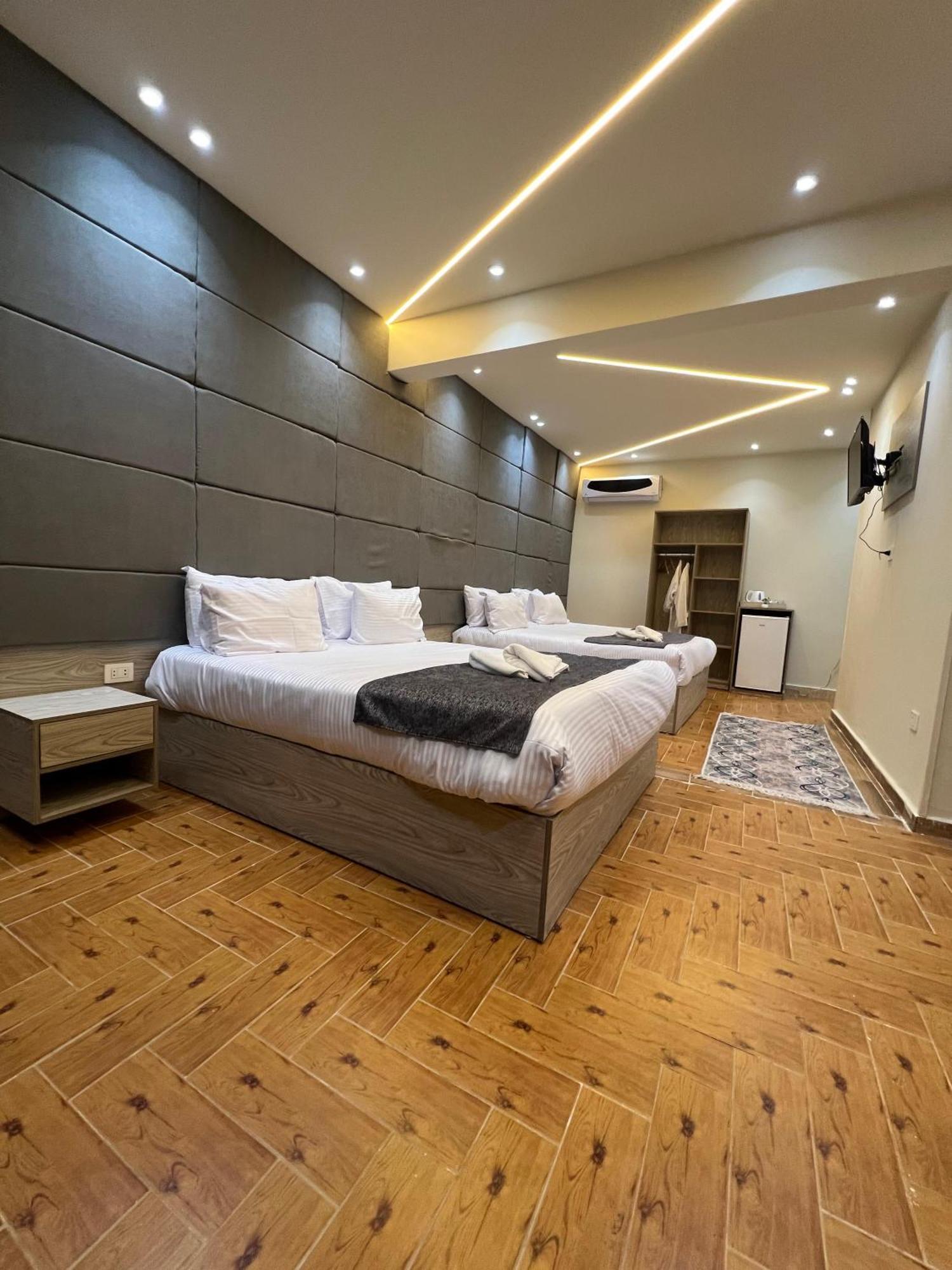 New Scarab Pyramids View Hotel Kafret el-Gabal Exterior foto