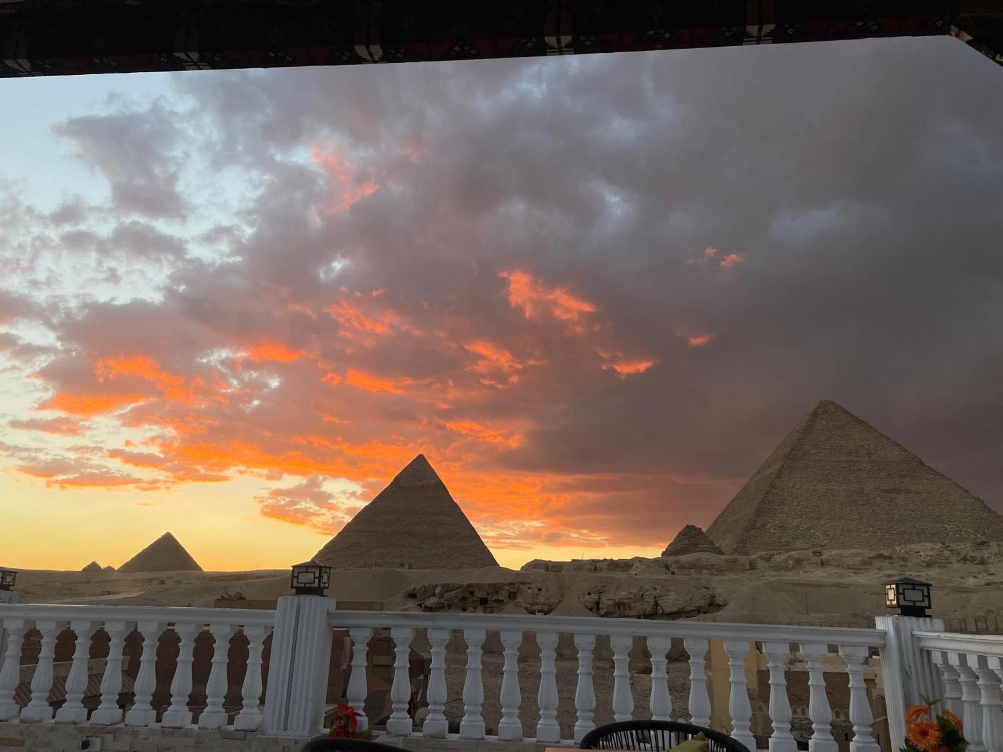 New Scarab Pyramids View Hotel Kafret el-Gabal Exterior foto